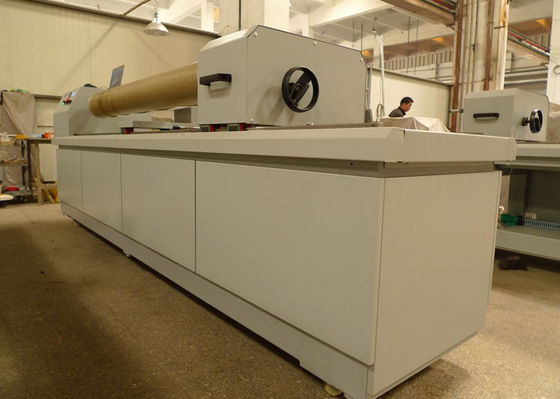 1.5KW/220V 50Hz Rotary Laser Engraver Equipment Blue Rotary UV Laser Engraving Machinery